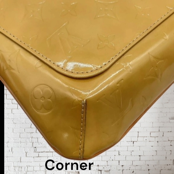 Louis Vuitton Yellow Vernis Patent Leather Bag - Picture 5 of 17